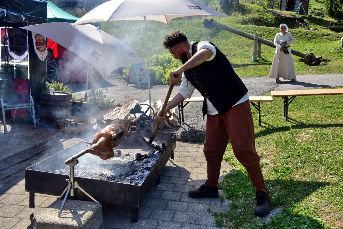 Feuer & Tafelfreuden
